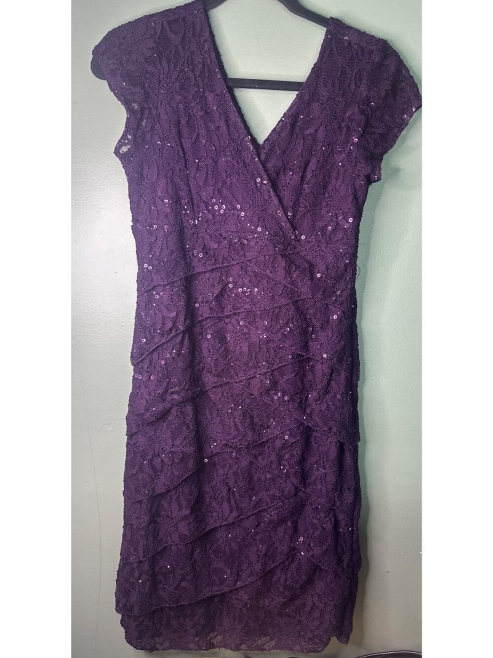 Scarlett Size 10 Purple Lace Dress Feminine Fitted Cocktail Party Occasion